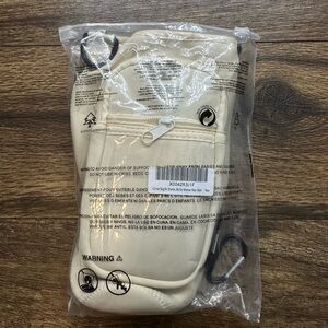 Cream Carrier bag for Stanley